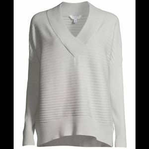 Soft Ribbed V- Neck Long Sleeve Time and Tru Size XL